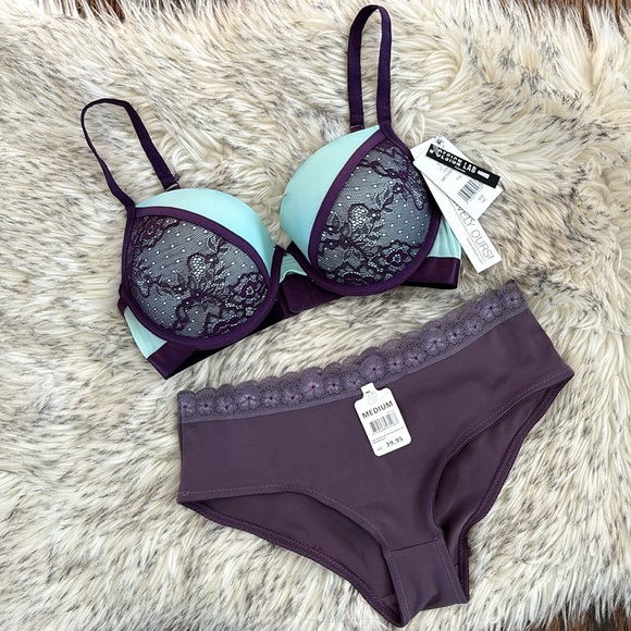 NWT Lord & Taylor Push Up Bra Bundle - Picture 1 of 6